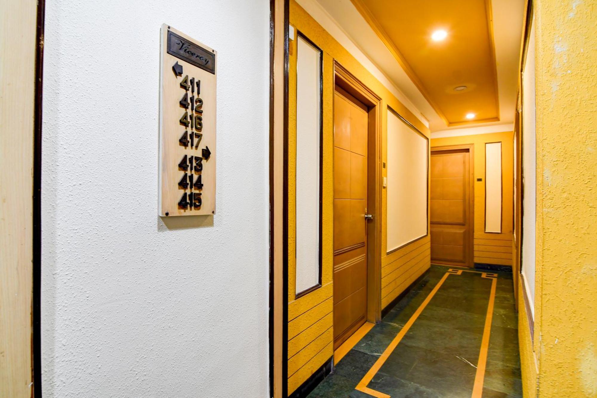 Hotel King'S Crown コルカタ エクステリア 写真